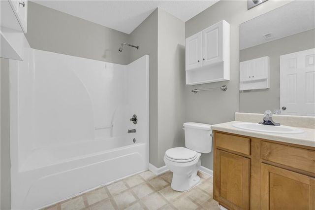 4092 Arabian Way, Snellville, GA 30039