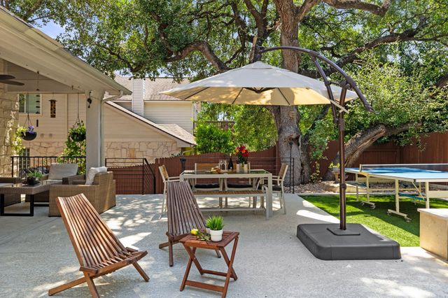 2809 Rio Mesa DR, Austin, TX 78732