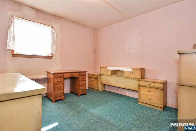 1-02 Hopper Avenue, Fair Lawn, NJ 07410