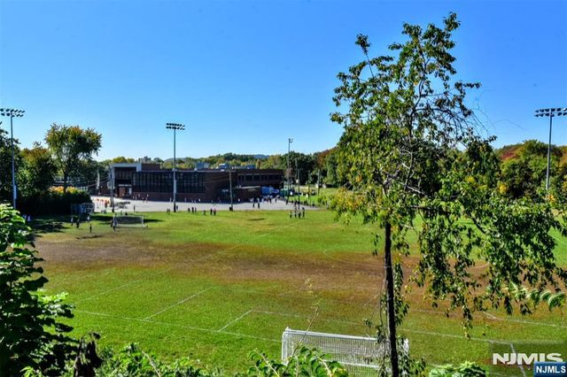 1-02 Hopper Avenue, Fair Lawn, NJ 07410