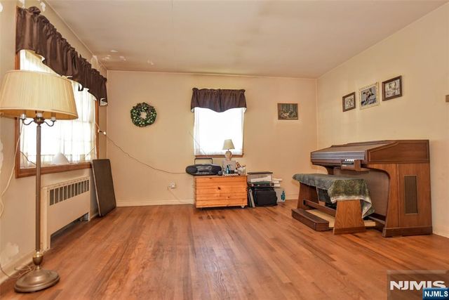 1-02 Hopper Avenue, Fair Lawn, NJ 07410