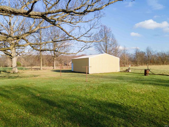 10080 E 500 S, Upland, IN 46989