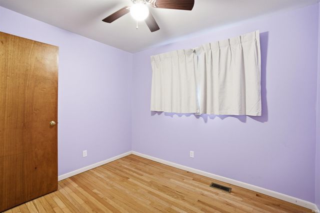 10080 E 500 S, Upland, IN 46989