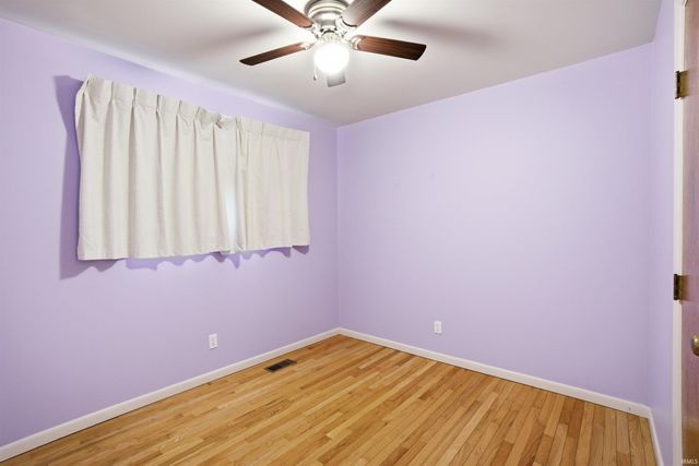 10080 E 500 S, Upland, IN 46989