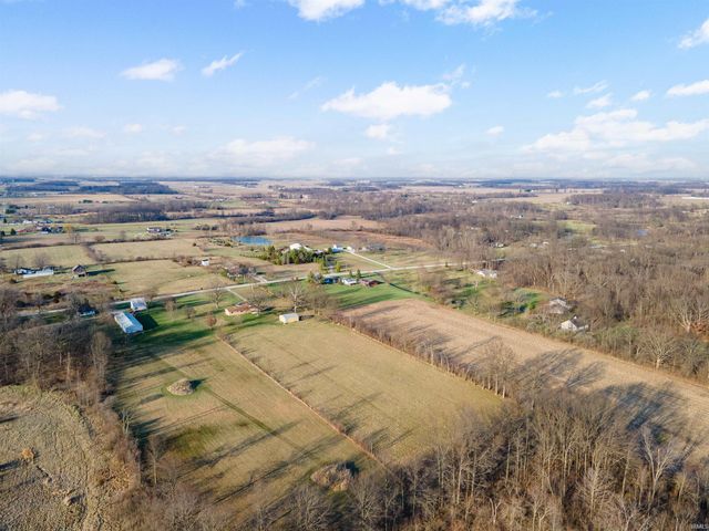 10080 E 500 S, Upland, IN 46989