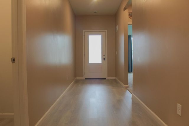 511 Valley Drive W, Annandale, MN 55302