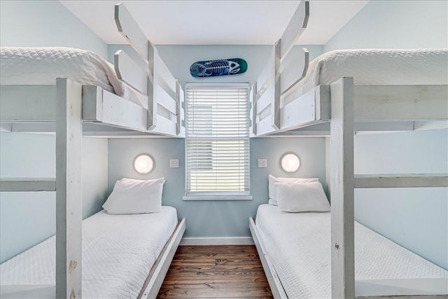 2727 S 11th St 31, Port Aransas, TX 78373