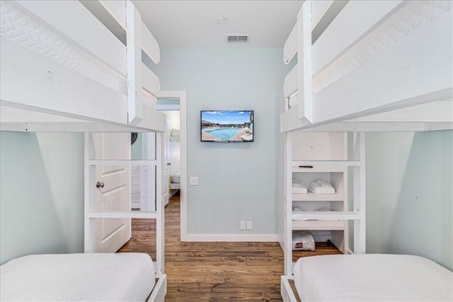 2727 S 11th St 31, Port Aransas, TX 78373