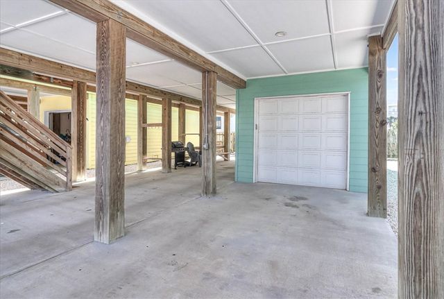 2727 S 11th St 31, Port Aransas, TX 78373