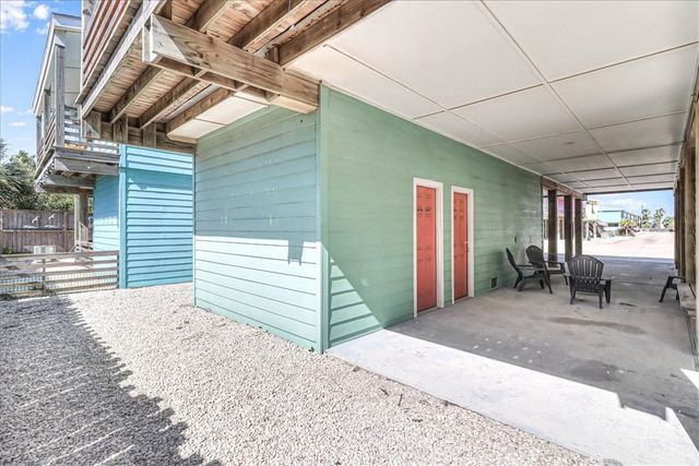 2727 S 11th St 31, Port Aransas, TX 78373