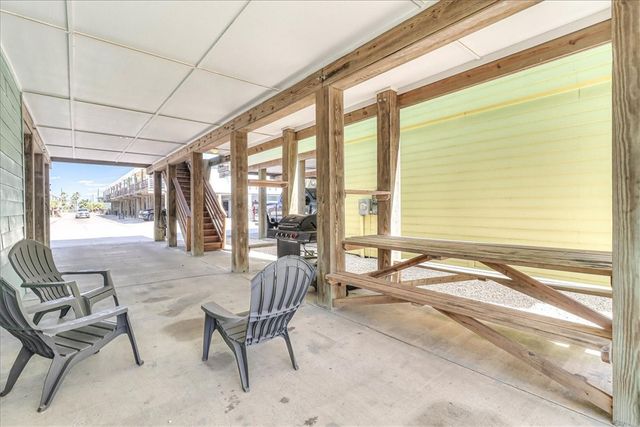 2727 S 11th St 31, Port Aransas, TX 78373