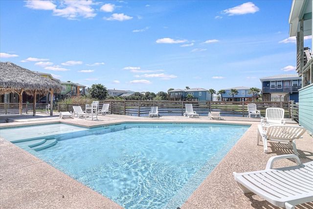 2727 S 11th St 31, Port Aransas, TX 78373