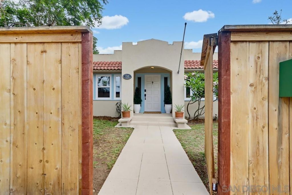 Image 3 of property listing at 1105 E. 6th Street, National City, CA 91950
