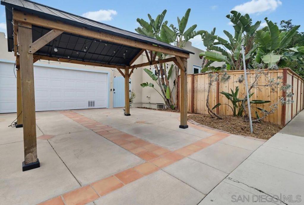 Image 36 of property listing at 1105 E. 6th Street, National City, CA 91950
