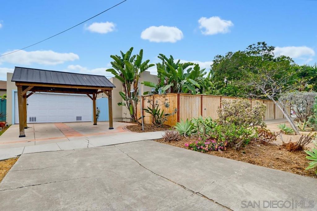 Image 37 of property listing at 1105 E. 6th Street, National City, CA 91950