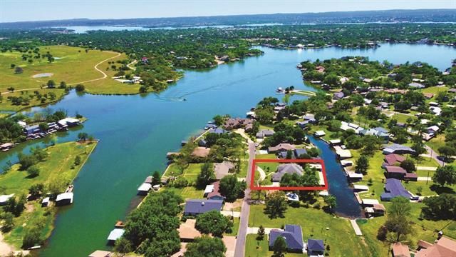 307 E Pheasant RD, Highland Haven, TX 78654