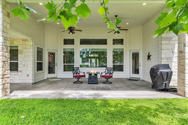 307 E Pheasant RD, Highland Haven, TX 78654