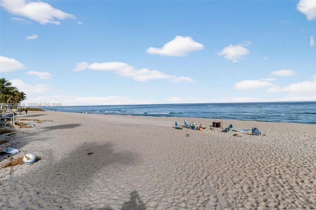 1203 Hillsboro Mile P2, Hillsboro Beach, FL 33062