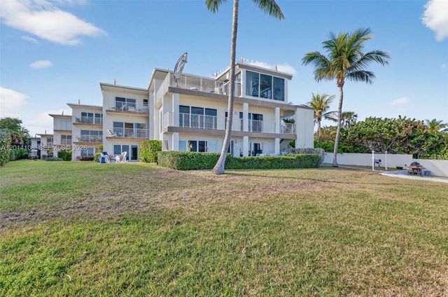 1203 Hillsboro Mile P2, Hillsboro Beach, FL 33062