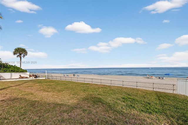 1203 Hillsboro Mile P2, Hillsboro Beach, FL 33062