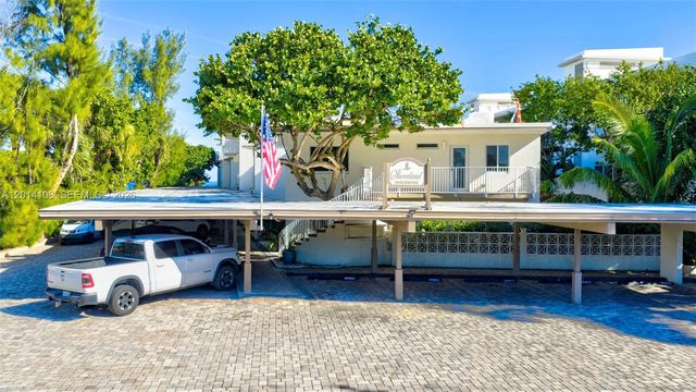 1203 Hillsboro Mile P2, Hillsboro Beach, FL 33062