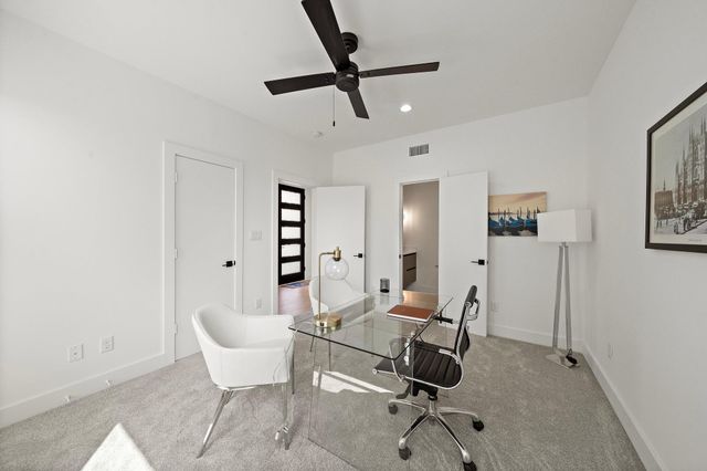 1607 Barbee Street, Houston, TX 77004