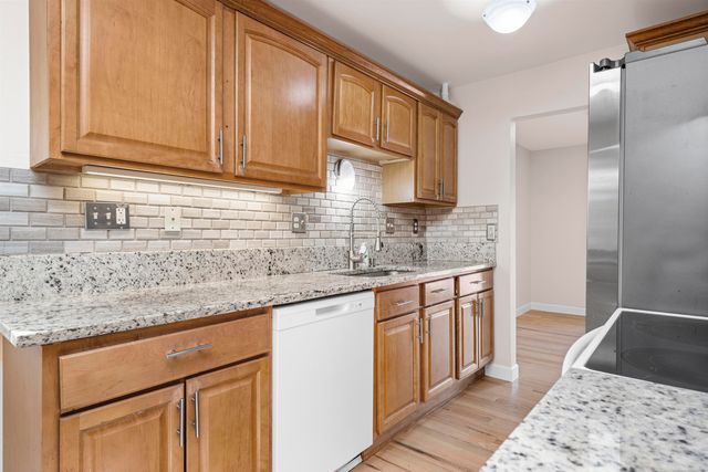 3551 Crooks Road, Royal Oak, MI 48073