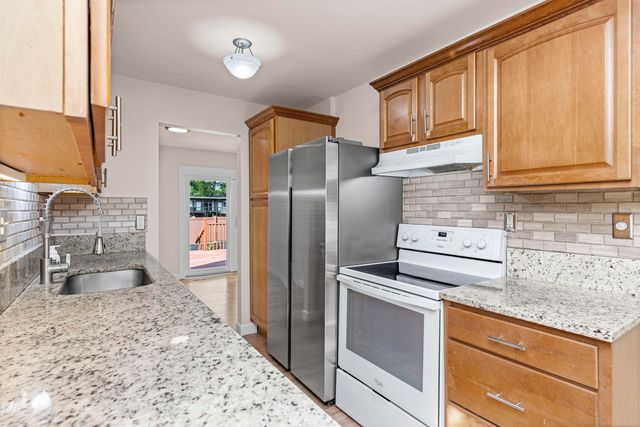 3551 Crooks Road, Royal Oak, MI 48073
