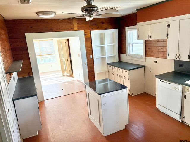 437 JEFFERSON, Pittsburg, TX 75686