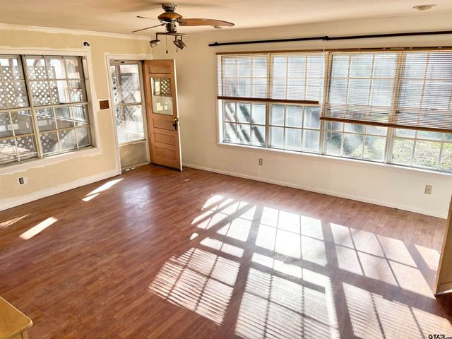 437 JEFFERSON, Pittsburg, TX 75686