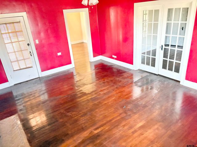 437 JEFFERSON, Pittsburg, TX 75686