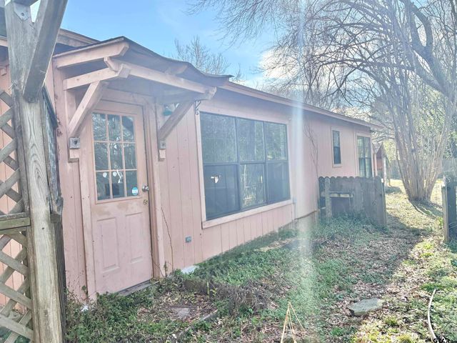 437 JEFFERSON, Pittsburg, TX 75686