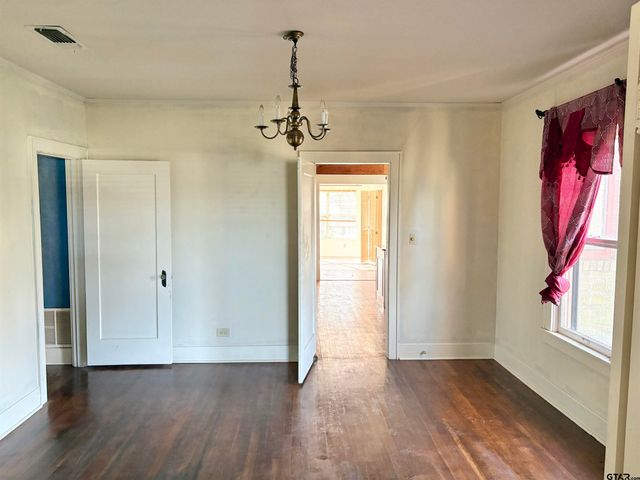 437 JEFFERSON, Pittsburg, TX 75686