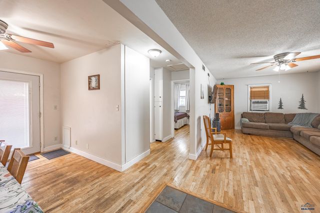 117 ST FRANCIS, Rapid City, SD 57701