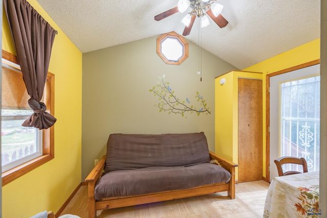117 ST FRANCIS, Rapid City, SD 57701