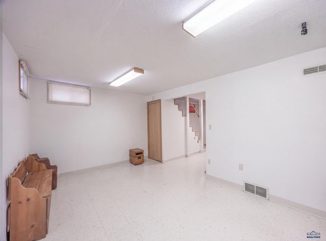 117 ST FRANCIS, Rapid City, SD 57701