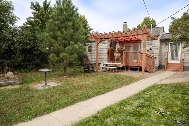 117 ST FRANCIS, Rapid City, SD 57701