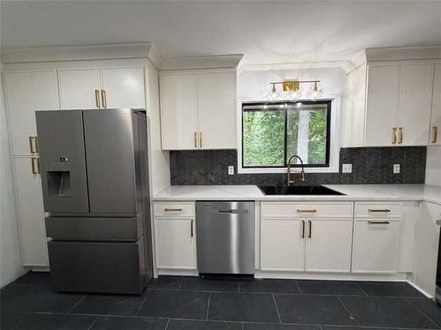 2636 Whiteleigh Court, Atlanta, GA 30345