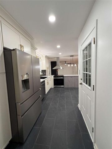 2636 Whiteleigh Court, Atlanta, GA 30345