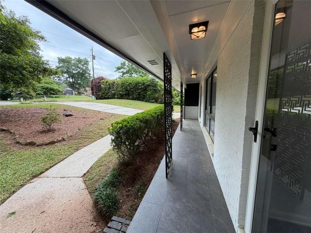 2636 Whiteleigh Court, Atlanta, GA 30345