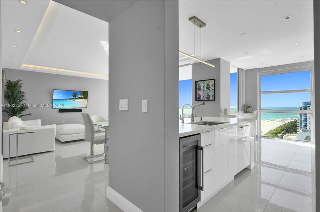 4201 S Collins Ave 2101, Miami Beach, FL 33140