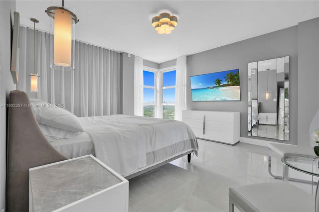 4201 S Collins Ave 2101, Miami Beach, FL 33140