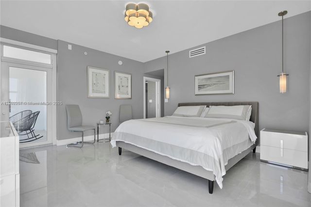 4201 S Collins Ave 2101, Miami Beach, FL 33140