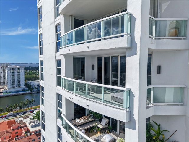 4201 S Collins Ave 2101, Miami Beach, FL 33140