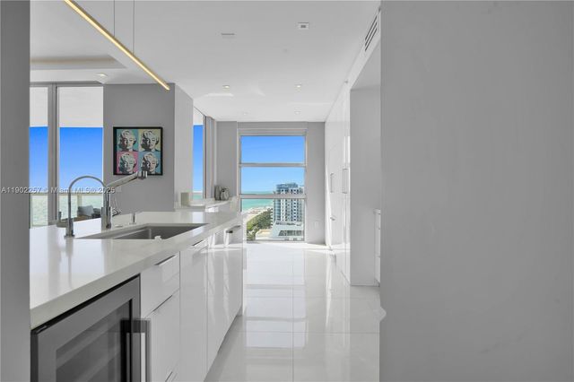 4201 S Collins Ave 2101, Miami Beach, FL 33140