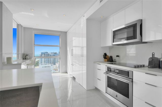 4201 S Collins Ave 2101, Miami Beach, FL 33140