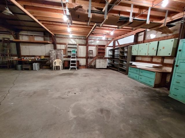 11090 Woodstock Road, Garden Prairie, IL 61038