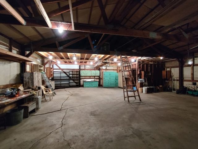 11090 Woodstock Road, Garden Prairie, IL 61038