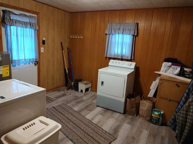 11090 Woodstock Road, Garden Prairie, IL 61038