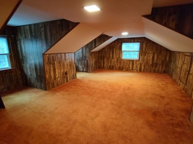 11090 Woodstock Road, Garden Prairie, IL 61038